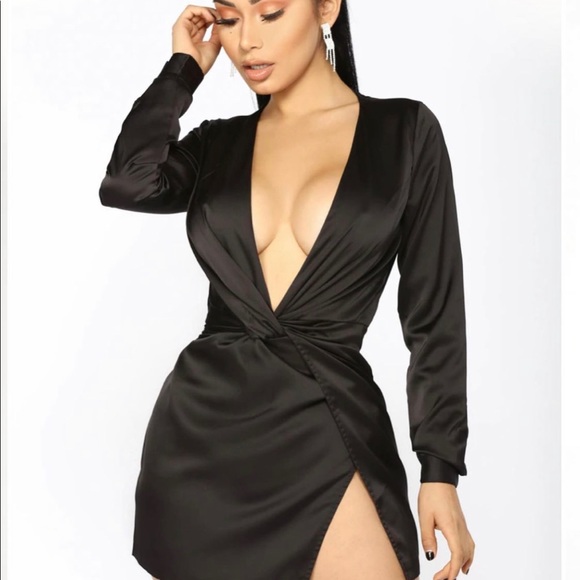 Fashion nova dress - Picture 2 of 2